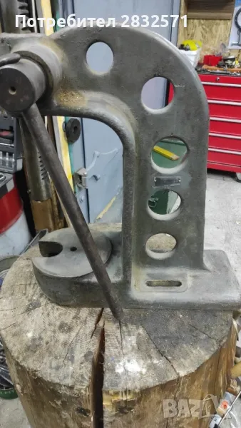 Ръчна преса  за избиване и набиване на лагери, снимка 1