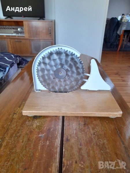 Стар уред за рязане на хляб,колбаси,резачка #5, снимка 1