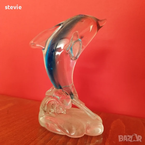Стъклен делфин, снимка 1