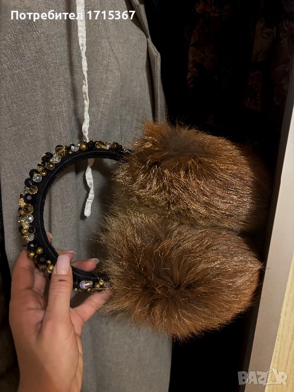 Ушанки от естествен косъм лисица , снимка 1