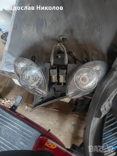фарове за piaggio x9 250 в перфектно състояние , снимка 1