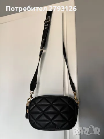 Дамска чантичка guess , снимка 8 - Чанти - 56275743