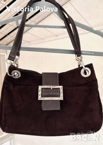 Велурена чанта с две дръжки цвят шоколад, снимка 4 - Чанти - 50180914