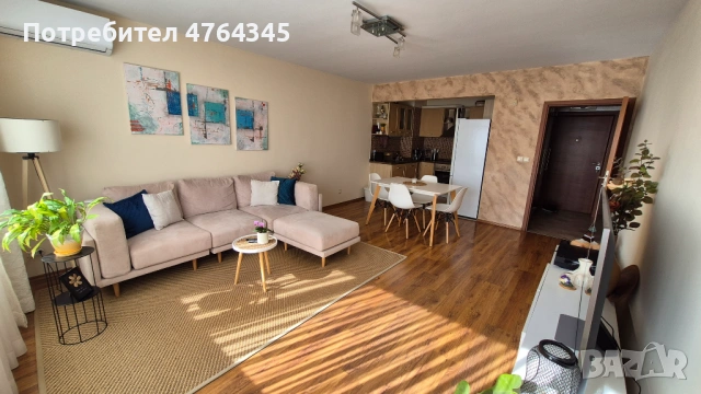 БЕЗ ПОСРЕДНИЦИ ОТ СОБСТВЕНИК! Тристаен апартамент (103м²) с огромен гараж (45м²) ,включен в наема !