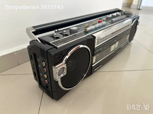SANYO върхов модел Japan , снимка 2 - Радиокасетофони, транзистори - 56395329