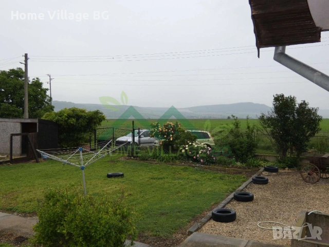 Масивна двуетажна къща, обзаведена и готова за нанасяне, обл.Варна, снимка 4 - Къщи - 53230888