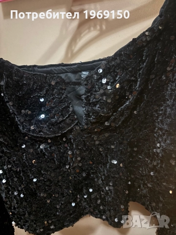Дамска блузка с паети нова, снимка 2 - Блузи с дълъг ръкав и пуловери - 52714859