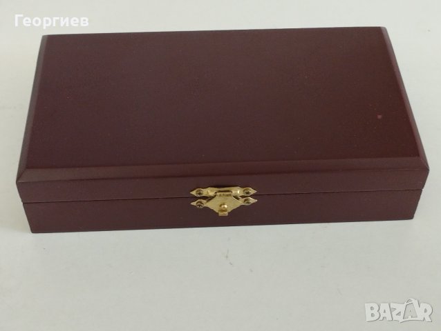 Шал на Мун.БГ знаме,шалчета.Подаръци.Комплект от Bossman., снимка 8 - Подаръци за рожден ден - 42142560