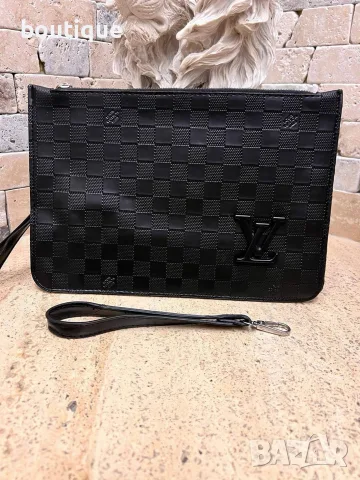 Мъжки чанти Gucci, Louis Vuitton , Armani, Calvin Klein, снимка 11 - Чанти - 55711675