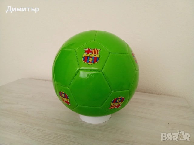 Кожена футболна топка с лого на Барселона !!!, снимка 2 - Футбол - 52381260