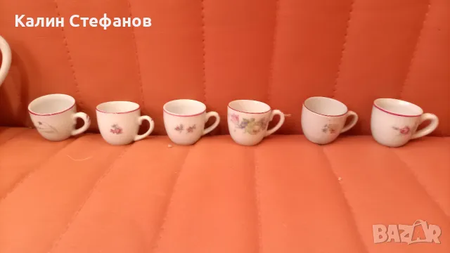 Ретро порцеланов комплект за греяна ракия, буре с капаче и 6 чашки, снимка 5 - Антикварни и старинни предмети - 48104560