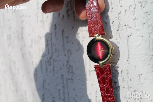 Дамски Швейцарски кварцов часовник ''Jowisa'' 30 mm, снимка 12 - Дамски - 38990088