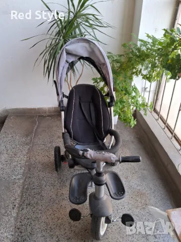 Продавам триколка , снимка 2 - Детски велосипеди, триколки и коли - 48636353