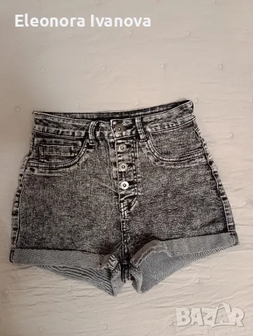 Дънкови панталонки в размер С