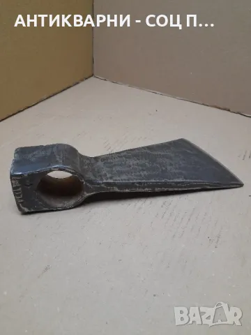 Стара Ръчно Кована Голяма Брадва  Тегло 1.900кг. Номер 4., снимка 2 - Антикварни и старинни предмети - 48286595