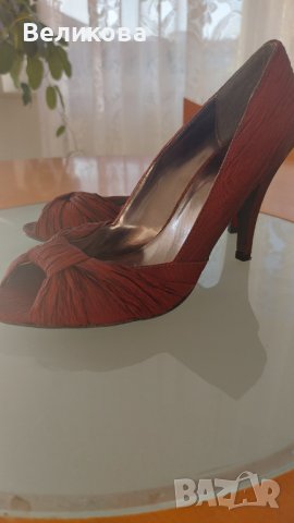 Официални обувки, снимка 5 - Дамски обувки на ток - 42596333