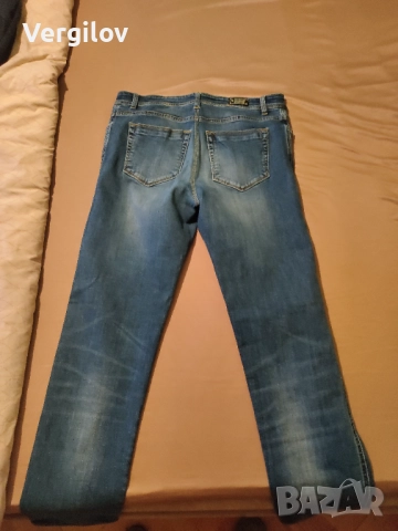 Дънки Ферари 