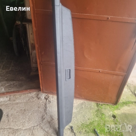 щора за багажник VW Туран 2006г