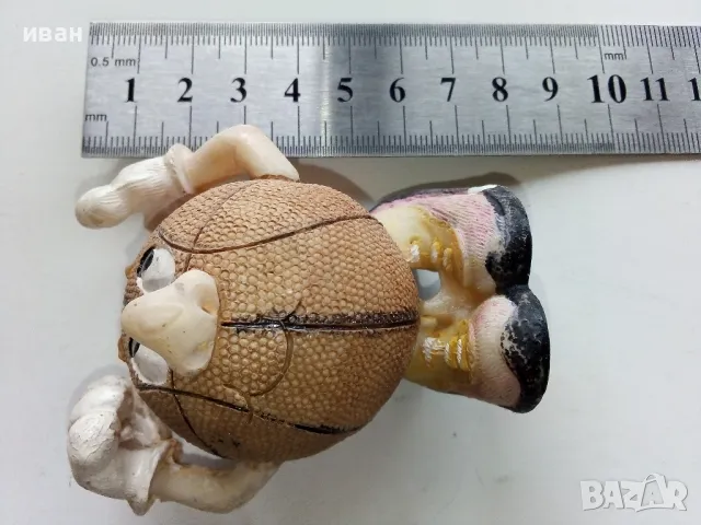 Четири малки фигурки, снимка 9 - Колекции - 49608016