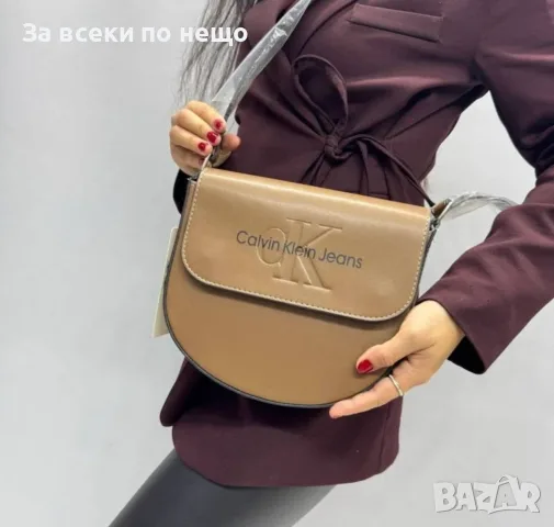 Calvin Klein Дамска Чанта С Дълга Дръжка За През Рамо Келвин Клайн - 3 Цвята Код V21, снимка 2 - Чанти - 55943401