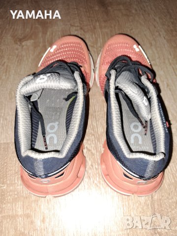 On cloud  Swiss  Дамски Маратонки 36, снимка 6 - Маратонки - 42194115