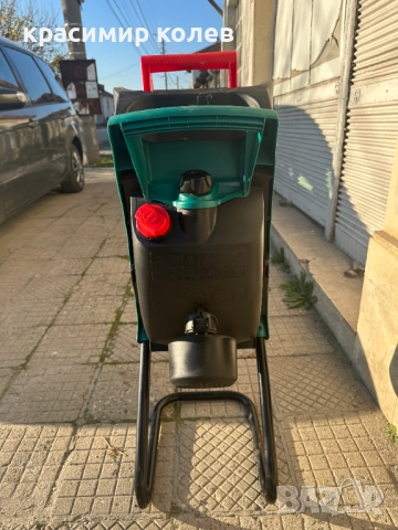 дробилка за клони "BOSCH AXT Rapid 2200", снимка 6 - Градинска техника - 52796645