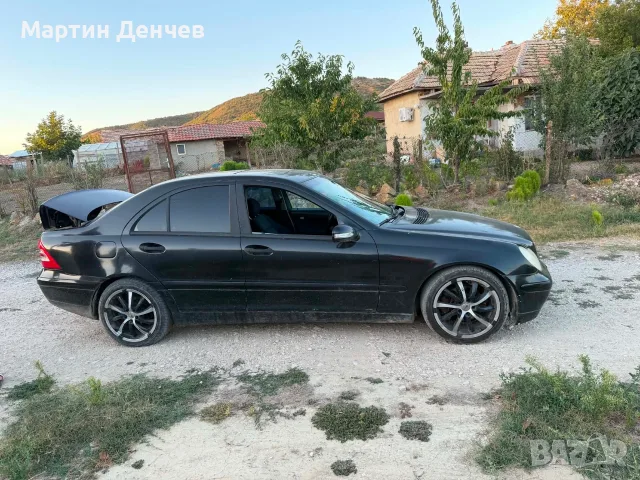 Mercedes-benz c200 компресор W203 на части или цяла Газ-бензин, снимка 4 - Автомобили и джипове - 55989772