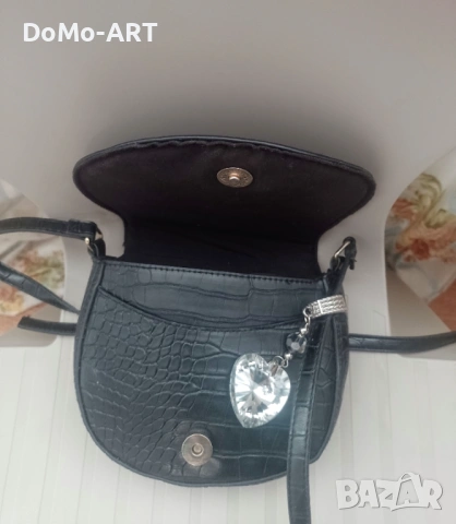 Малка чанта с животински принт Черна, снимка 2 - Чанти - 53744391