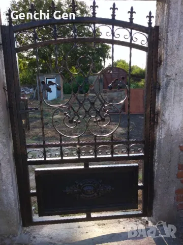 Предлагам изработка, боядисване и поддържане на метални врати, огради и парапети., снимка 6 - Други - 48584102