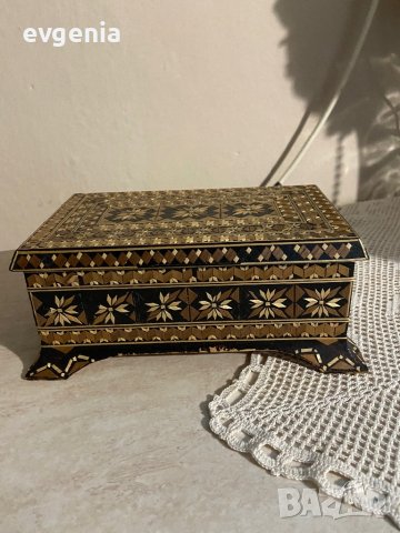 Красиви стари кутии, снимка 4 - Колекции - 39476853