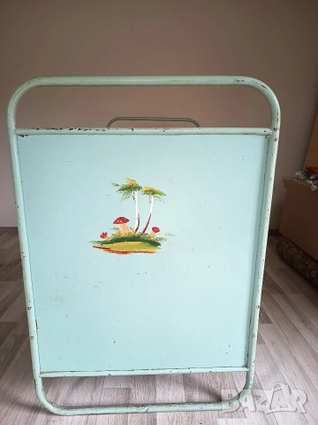 Детско метално легло с пружина и дюшек ретро