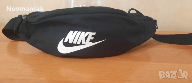 Nike-Чантичка за Кръста-Като Нова, снимка 13 - Чанти - 41587348