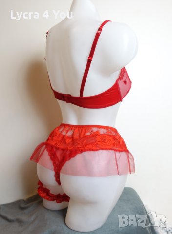 Червен еротичен комплект S/M размер, снимка 3 - Бельо - 35897658