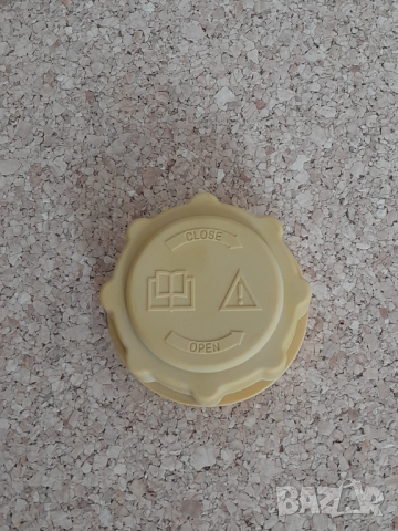 Капачка изравнителен съд FORD,MAZDA DP GROUP ES3701