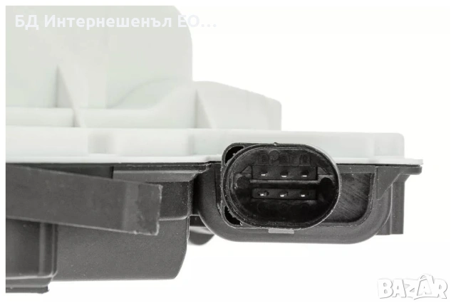 5N1837016B Брава за предна дясна врата, VW Tiguan 5N Face, Amarok, CC, 6 ПИН, снимка 5 - Части - 53064156