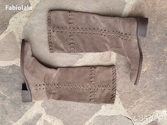 Luca boots EU 38, снимка 2 - Дамски боти - 41711772