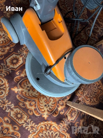 Еднодискова подопочистваща професионална машина Taski, снимка 5 - Други машини и части - 51783031