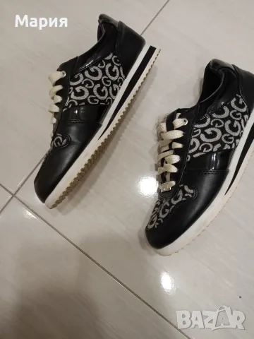 Маратонки Guess 37н, снимка 3 - Маратонки - 55783538