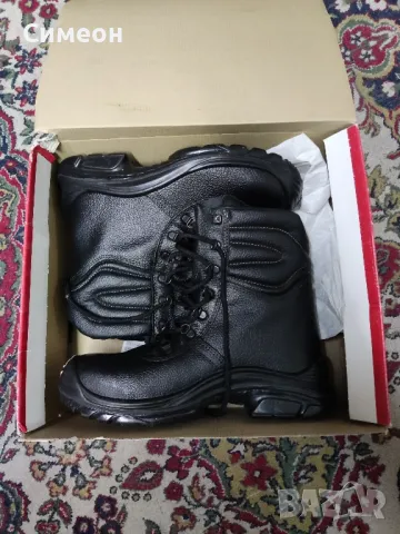 Работни зимни обувки Upower , снимка 2 - Мъжки ботуши - 48296638