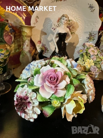 Royal Doulton England  Circa 1966 - “ Грандиозната цветна кошница” - порцеланова кошница с цветя, снимка 2 - Антикварни и старинни предмети - 52734661