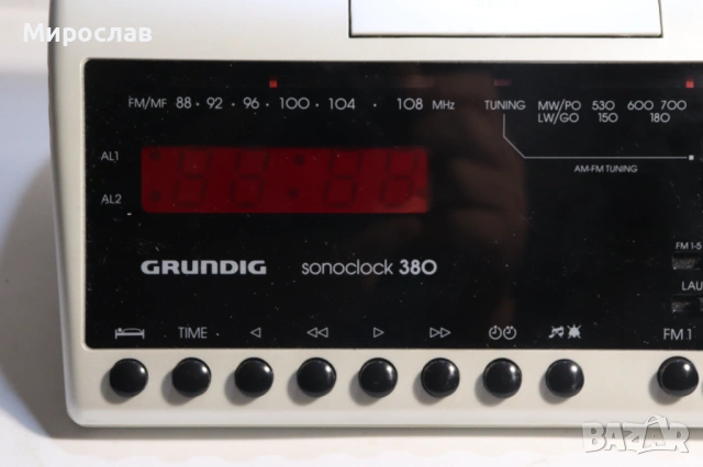 ГРУНДИГ GRUNDIG РАДИО ЧАСОВНИК ТРАНЗИСТОР, снимка 4 - Радиокасетофони, транзистори - 53758344