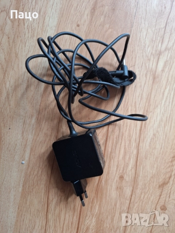 Asus 19V 1.75A