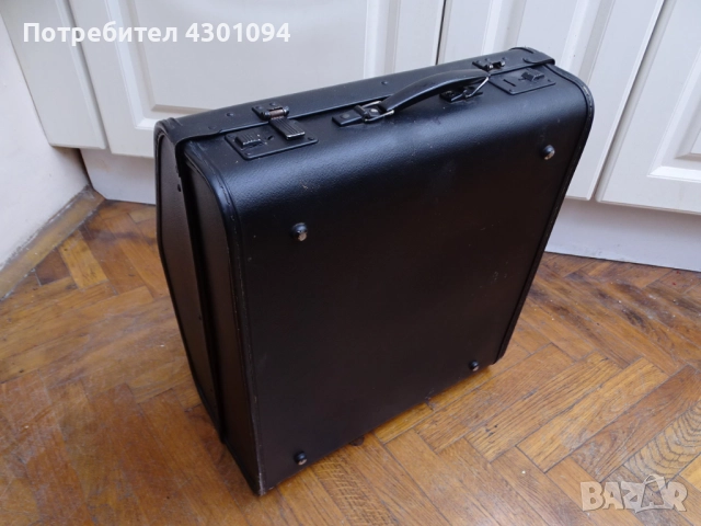 Куфар за акордеон Велтмайстер 40 баса