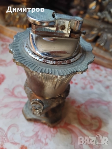 Стара бронзова запалка, снимка 3 - Антикварни и старинни предмети - 51508453