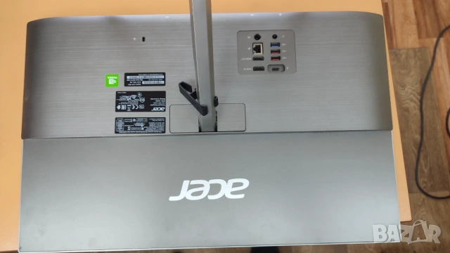Настолен компютър Acer Aspire C24-1651 All-in-One на части, снимка 3 - Геймърски - 53812028