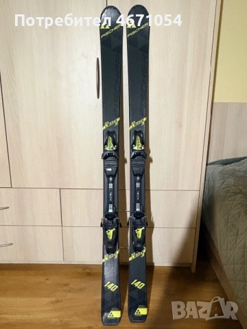 Младежки ски и ски обувки 25.5