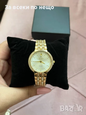 Rolex Дамски Часовник С Кутия - Златист Или Сребрист Код VF12, снимка 2 - Дамски - 50982399