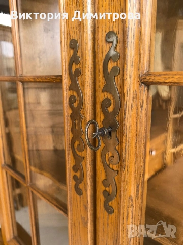 Ъглова витрина Антик , снимка 5 - Секции и витрини - 53611495