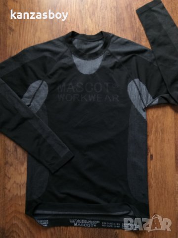 mascot workwear Functional Under Shirt - мъжка термо блуза КАТО НОВА, снимка 3 - Блузи - 40890016