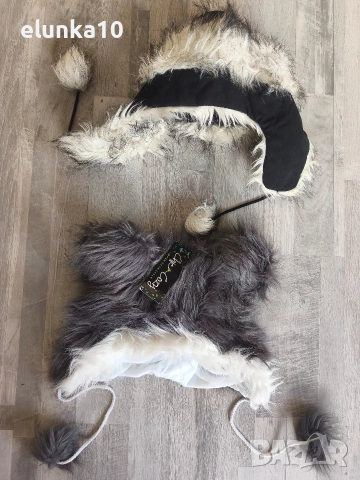 две детски шапки за момичета 